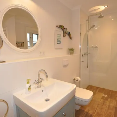 בית נופש Doppelhaushaelfte Albrecht Hus